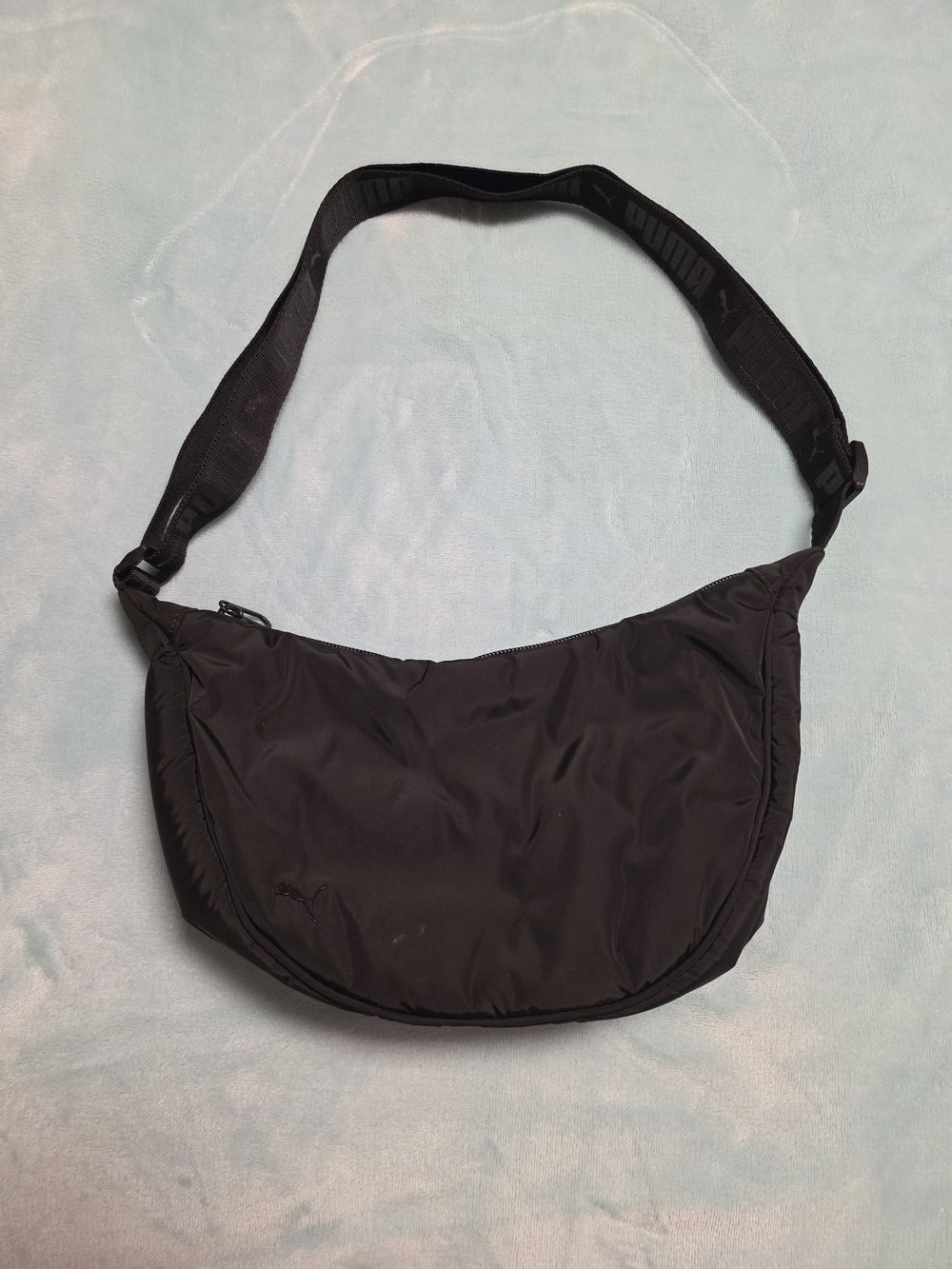 5/$20 Puma Black Shoulder Bag Nylon Sling